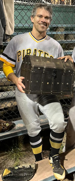 Pirates' Paul Aseltine Retires After 16 Seasons